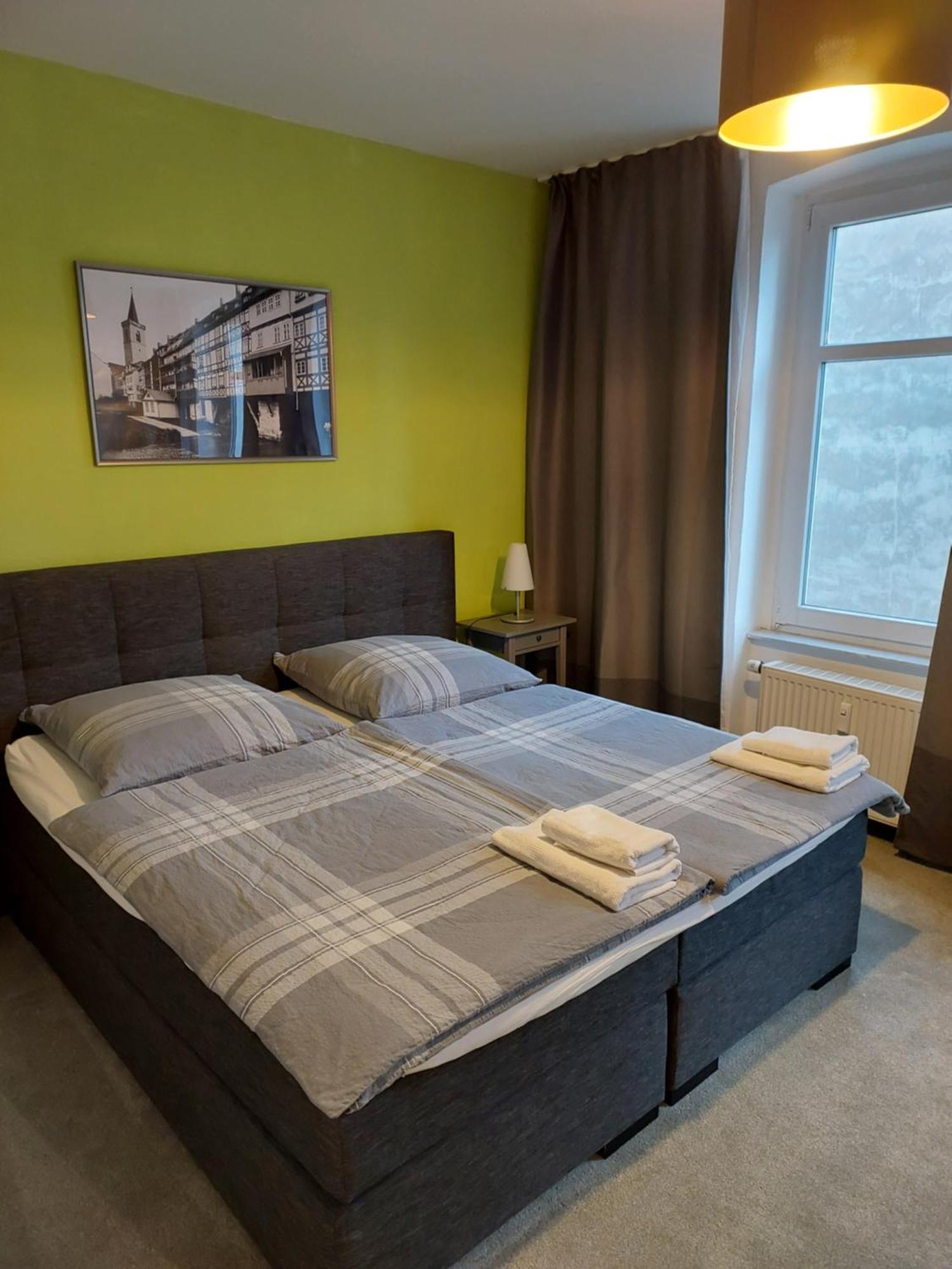 Apartment Jo Ерфурт Стая снимка